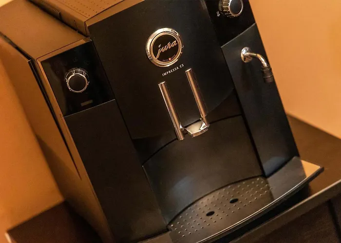 Annika Sommerbrise *